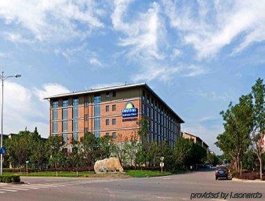 Days Business Place Longwan 4* Bắc Kinh