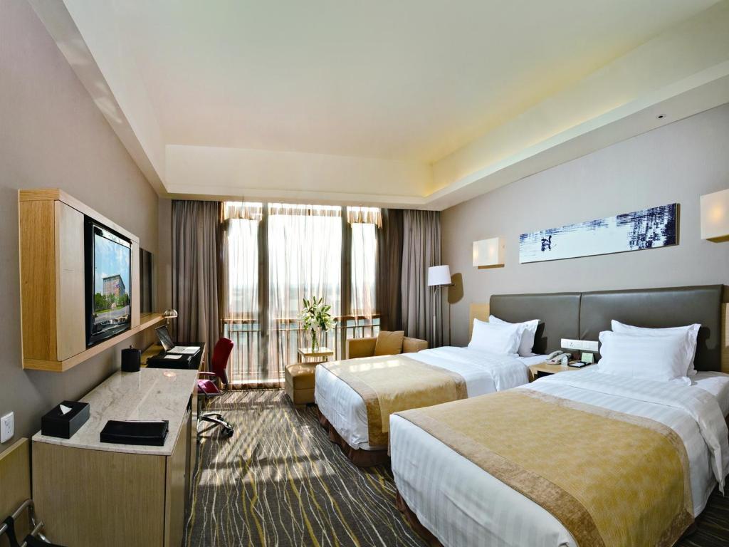 Days Business Place Longwan Khách sạn 4*
