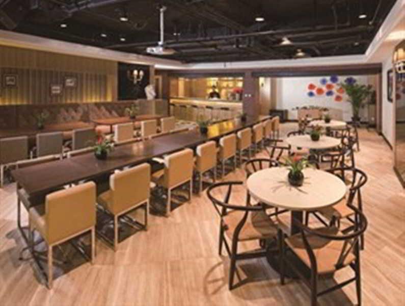 Khách sạn Days Business Place Longwan 4*
